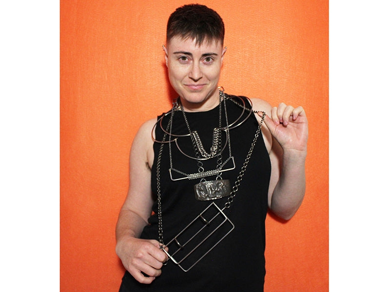 WEARABILITY AND THE POWER OF THE SMALL ART
