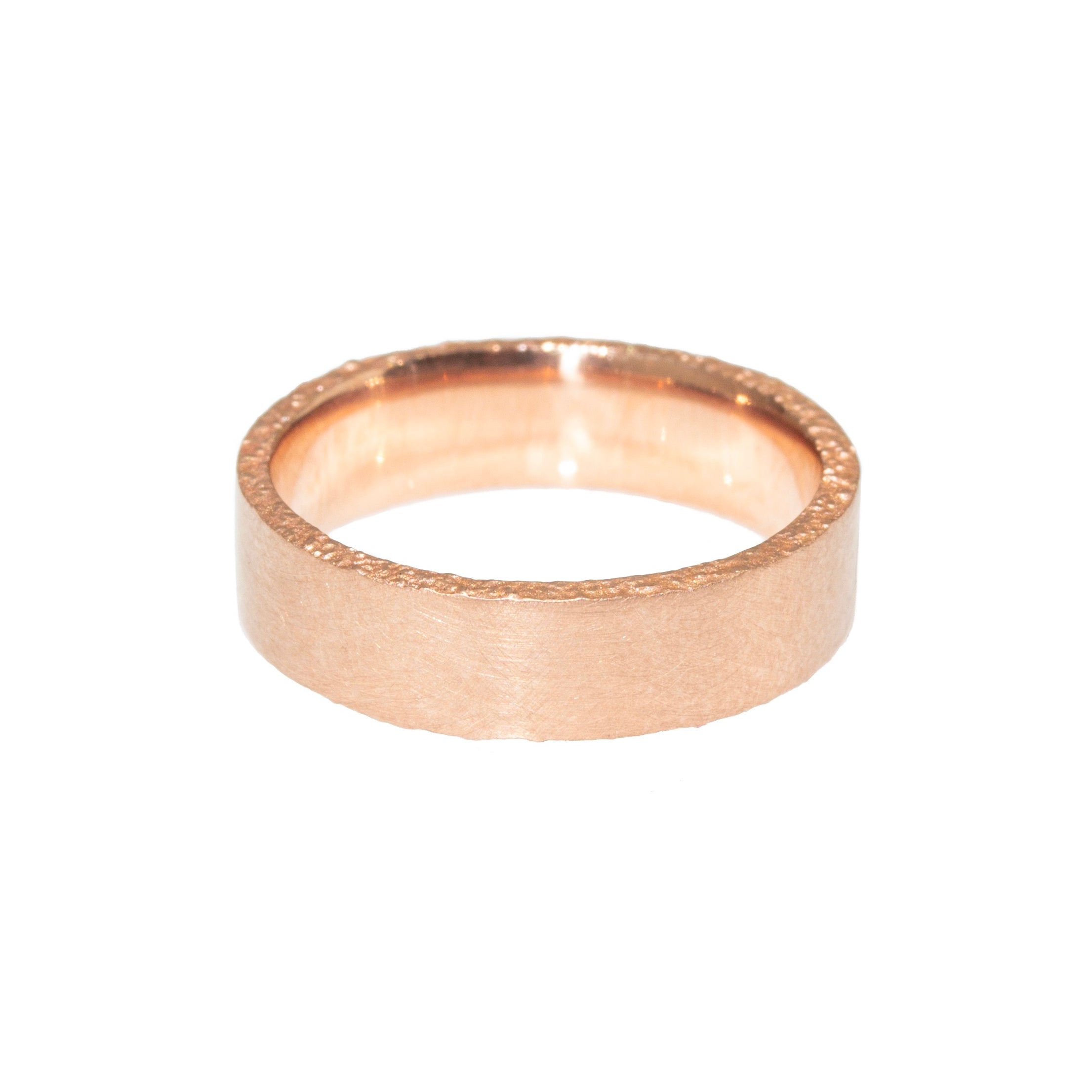 Medium Sand Edge Band in 14k Rose Gold