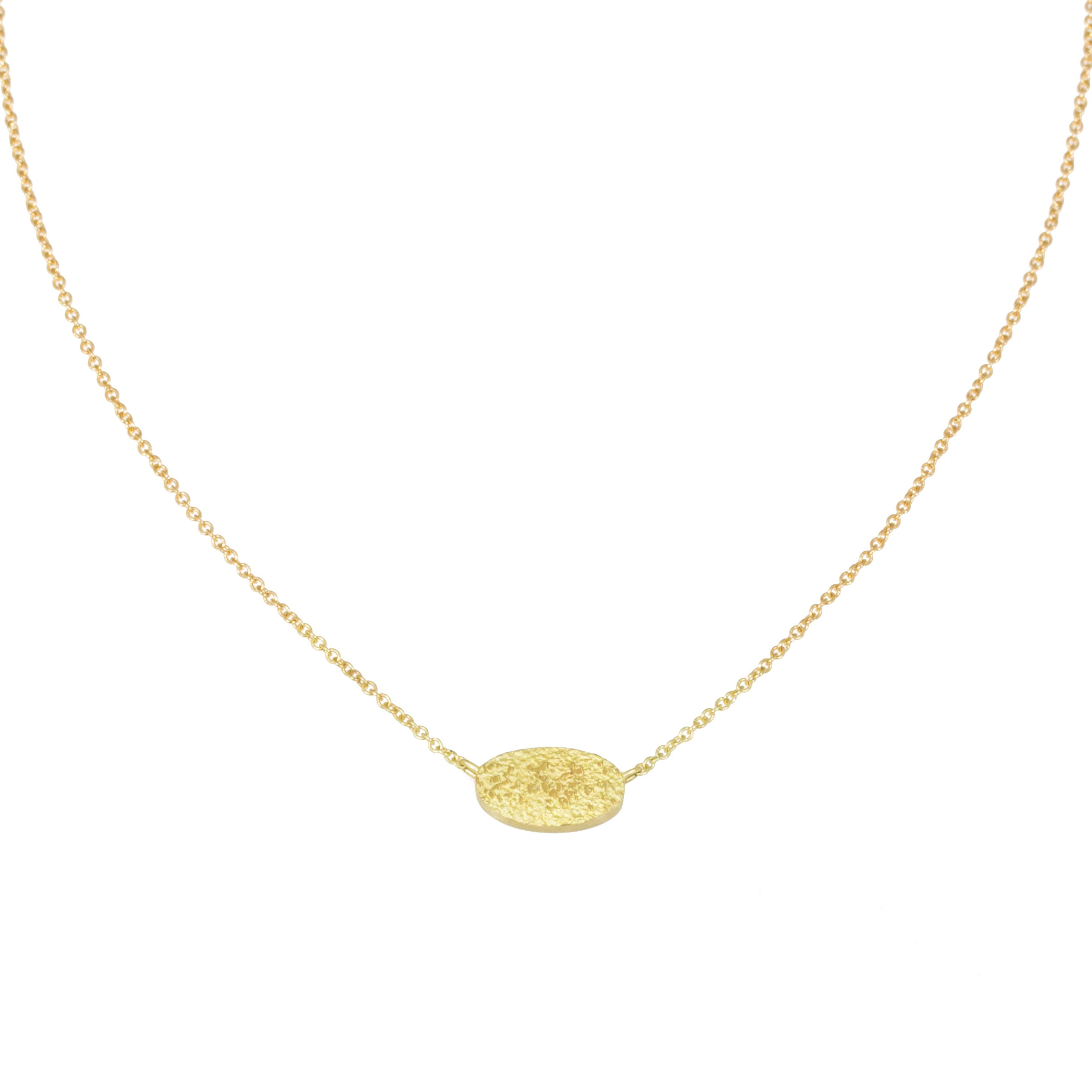 Oval Sand Necklace in 18k Yellow Gold