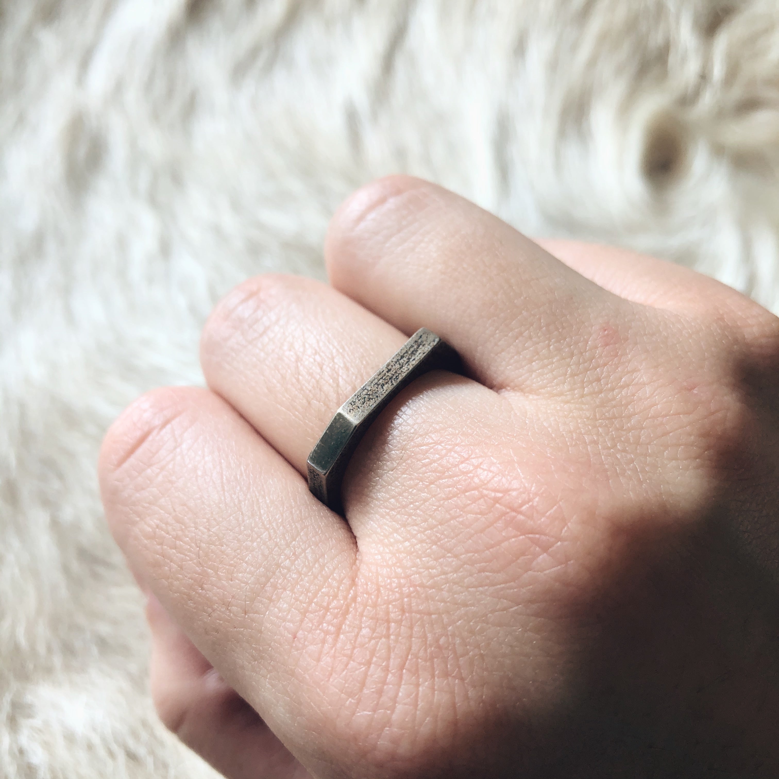 Angle Ring in Stainless Steel and Bronze