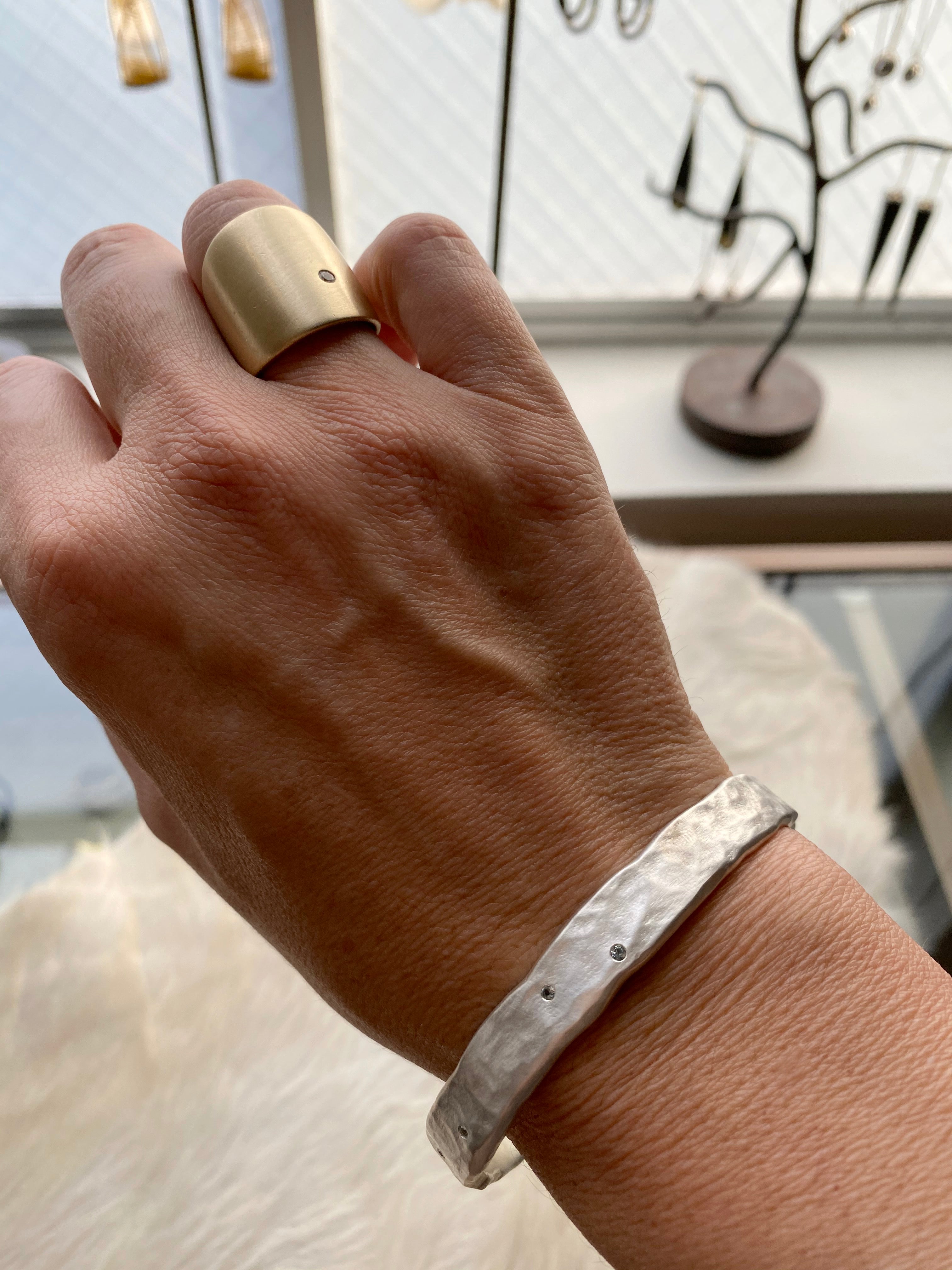 Hammered Oval Bangle in Silver with 10 Grey Sapphires
