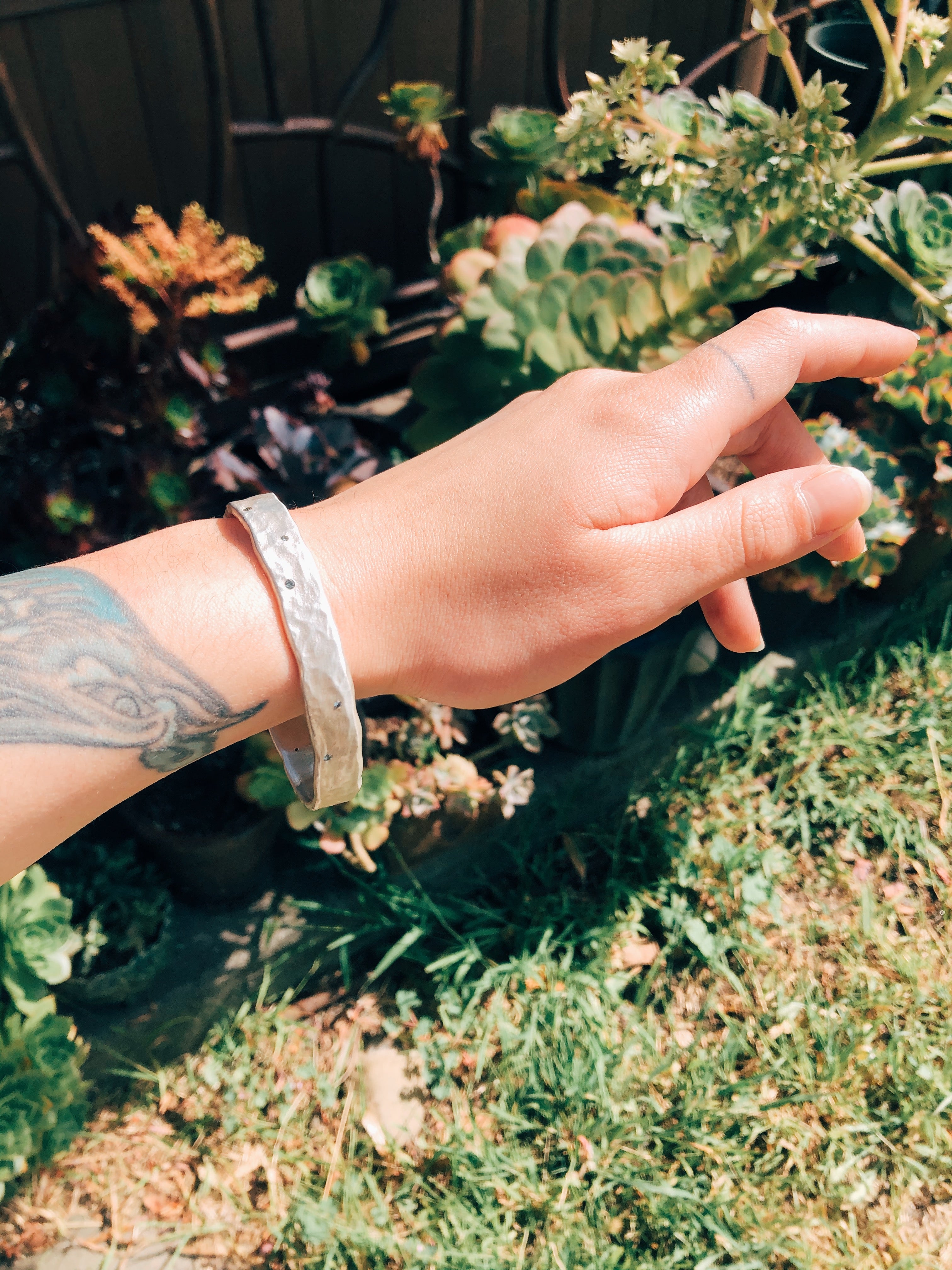 Hammered Oval Bangle in Silver with 10 Grey Sapphires
