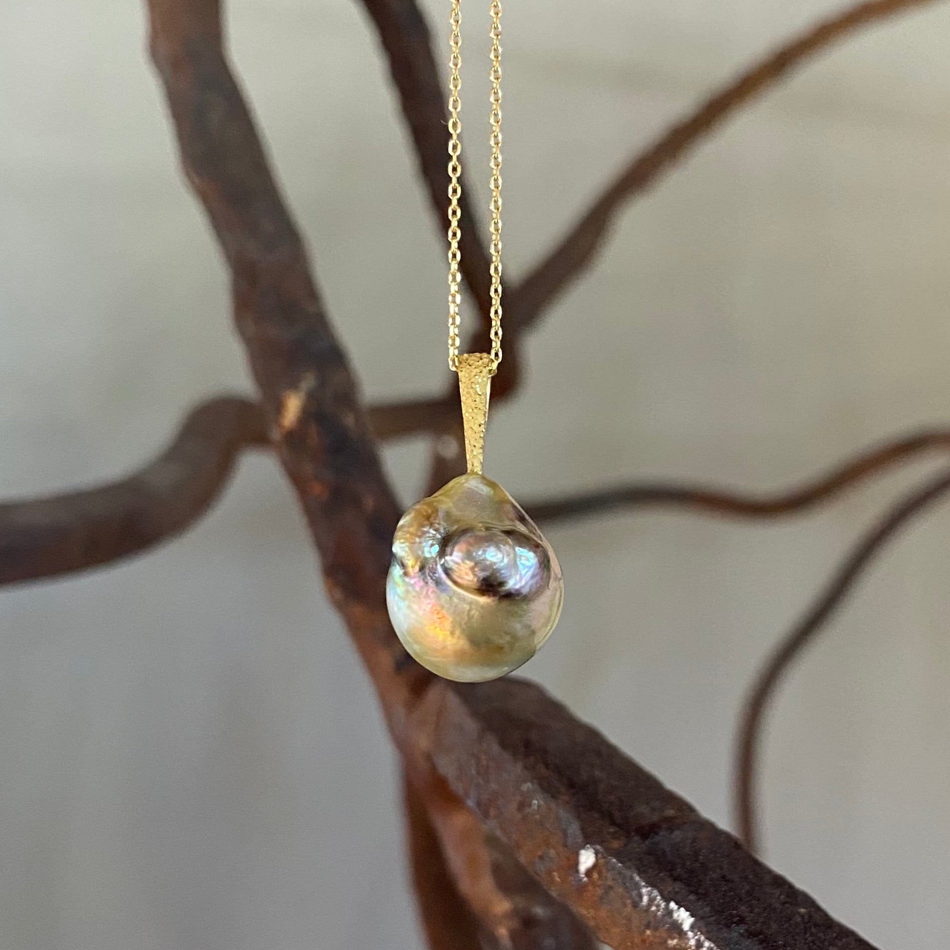 Tahitian Baroque Pearl Pendant with Sand-Textured 18k Yellow Gold