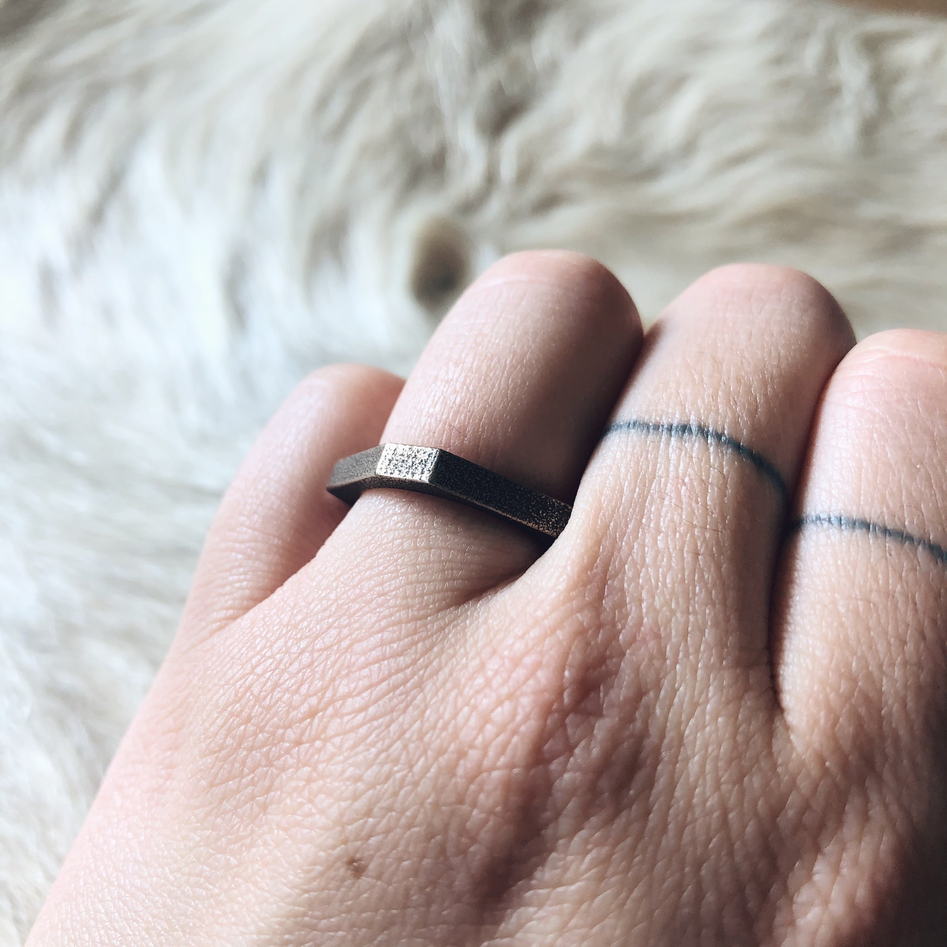 Angle Ring in Stainless Steel and Bronze