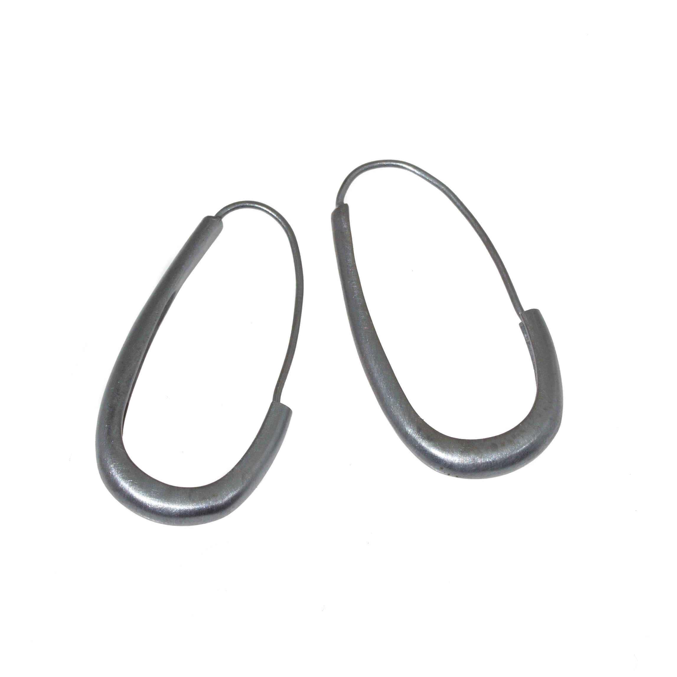 Oval Katachi Hoops in Oxidized Silver Plain