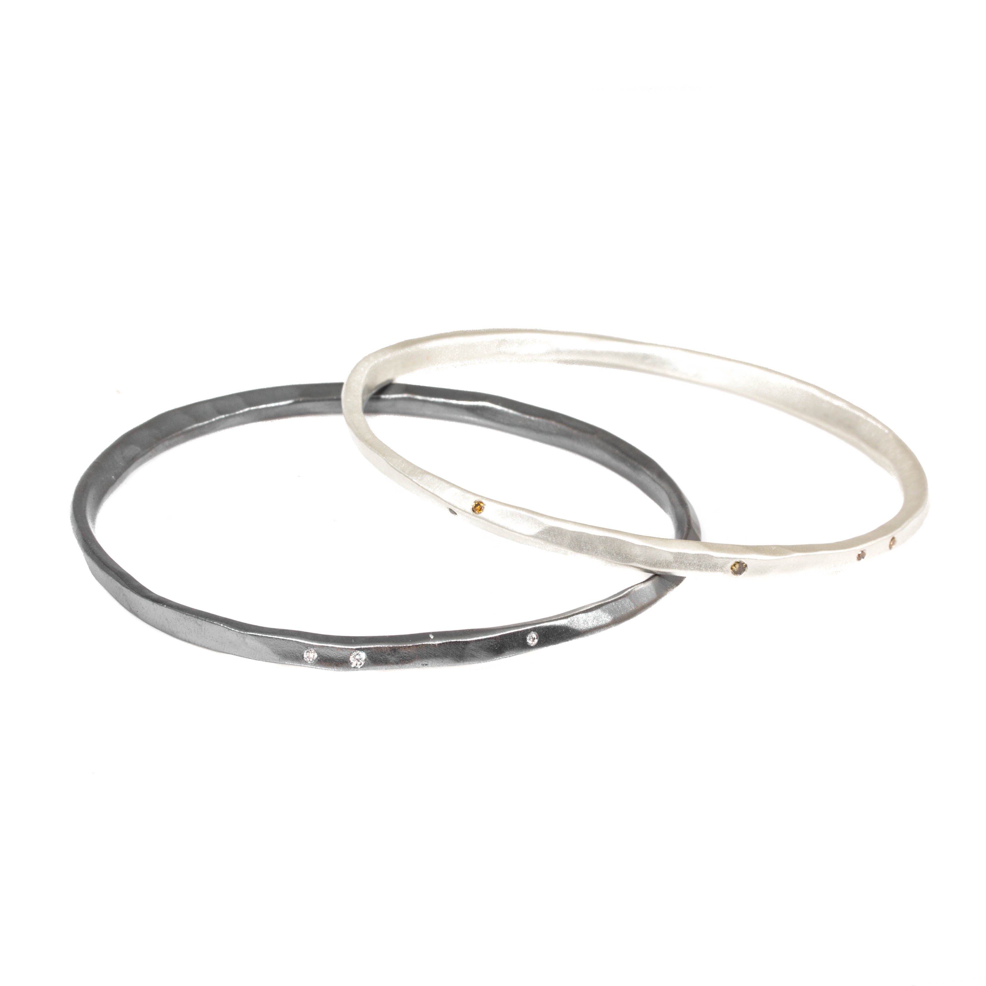 Oval Hammered Twist Bangle with (11) Autumn Diamonds in Silver