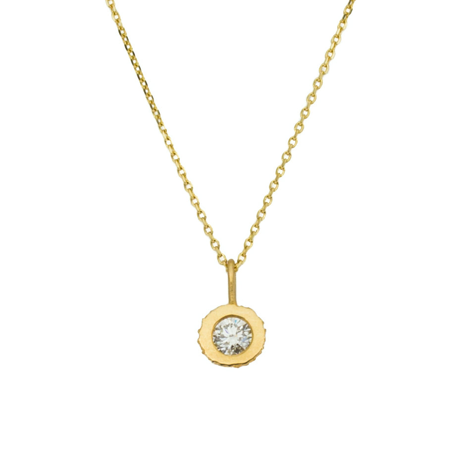 Sand Cup Pendant with White Diamond in 18k Yellow Gold