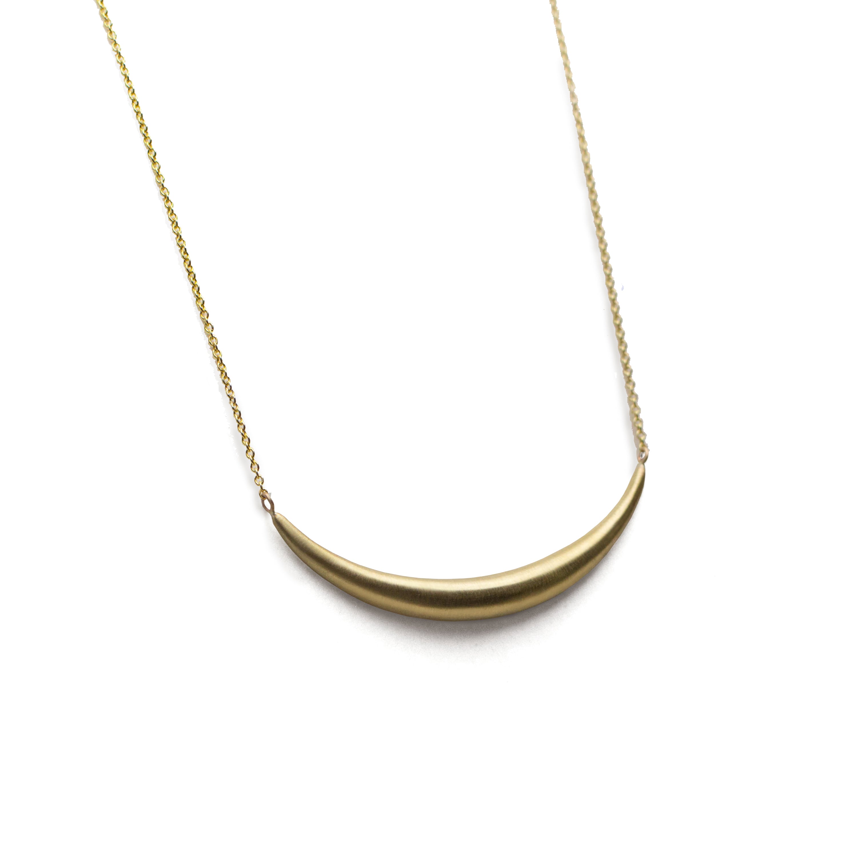 Medium Curve Necklace in 14k Yellow Gold