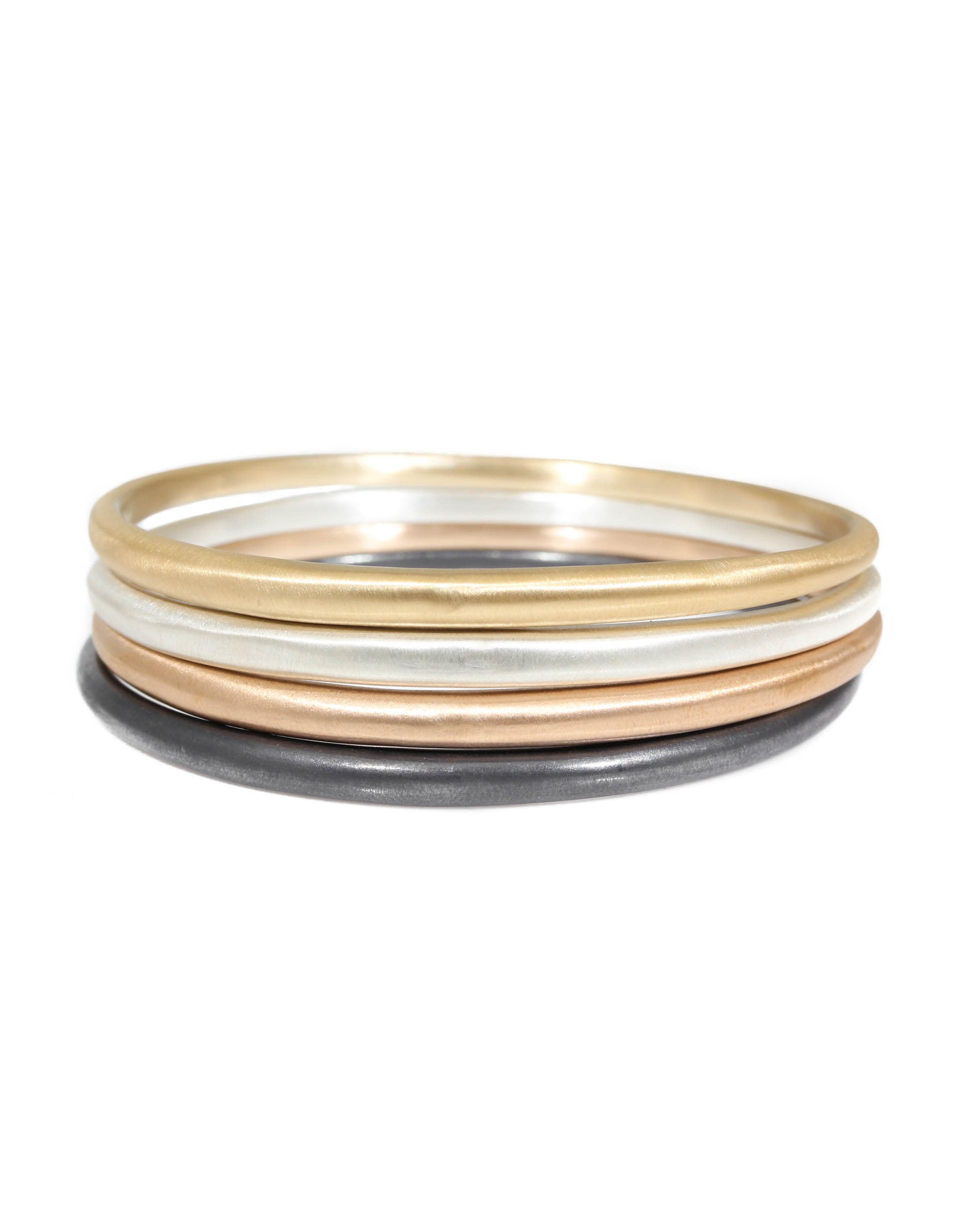 Tapered Bangle Plain in Set of Four S