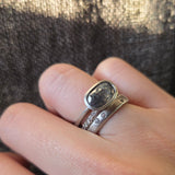 4mm Modeled Band in Palladium with Grey Diamonds