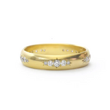 4mm Cloak Band with Clustered Diamonds in 18k Yellow Gold