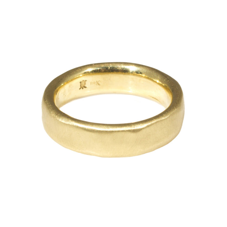 6mm Modeled Band in 18k Yellow Gold