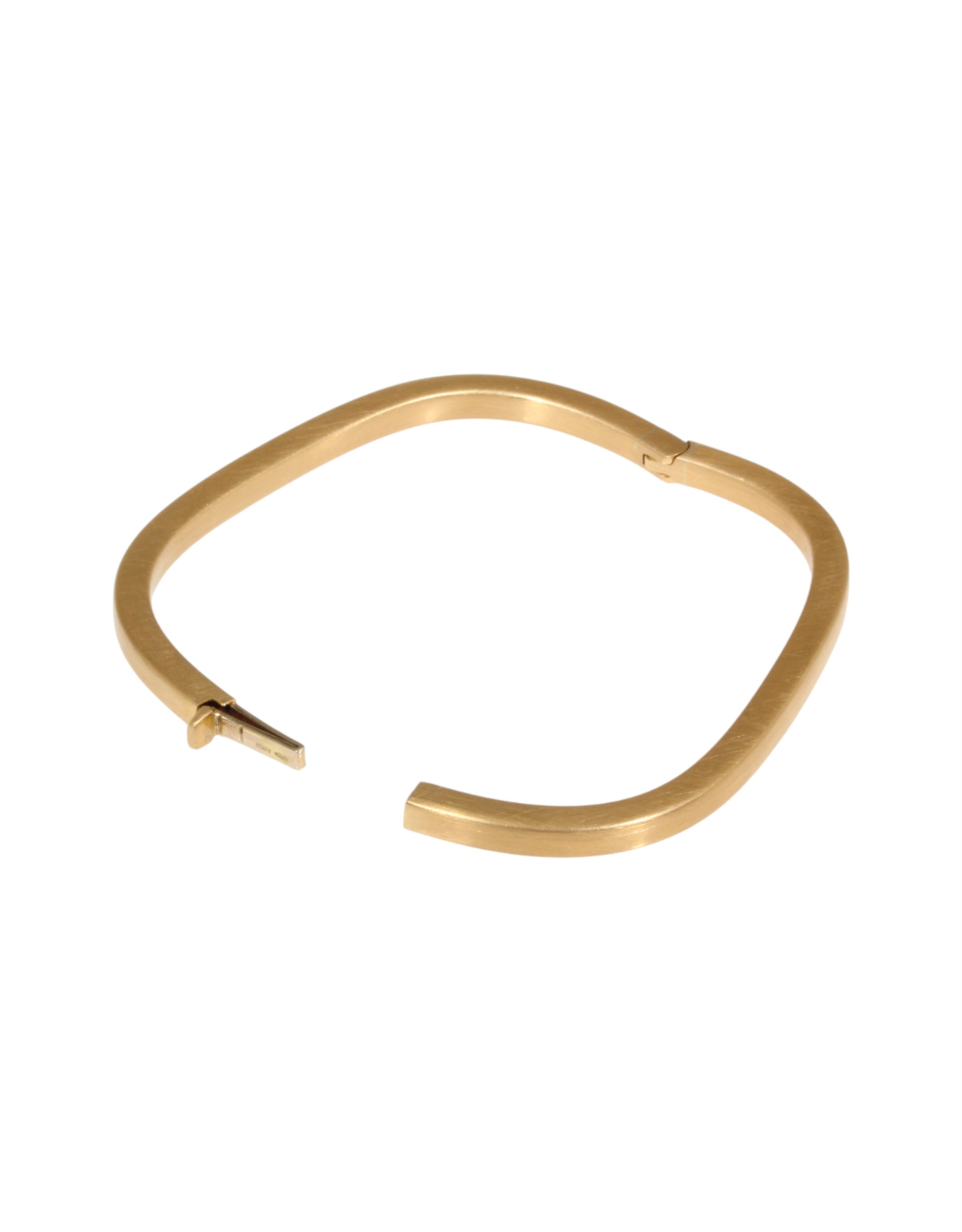 Cushion Shaped Hinged Bangle in 18k Gold