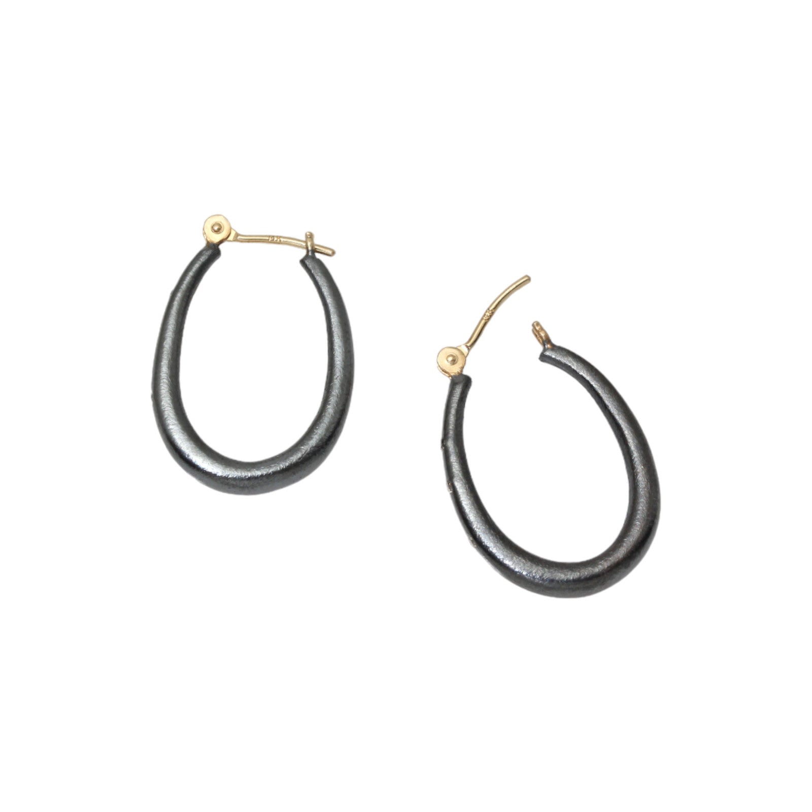 Small Katachi Oval Hoop Earrings with Locking Wire in Oxidized Silver and (3) Grey Diamonds