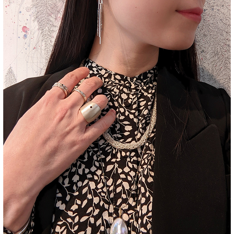 LAYERING EDIT / Silver