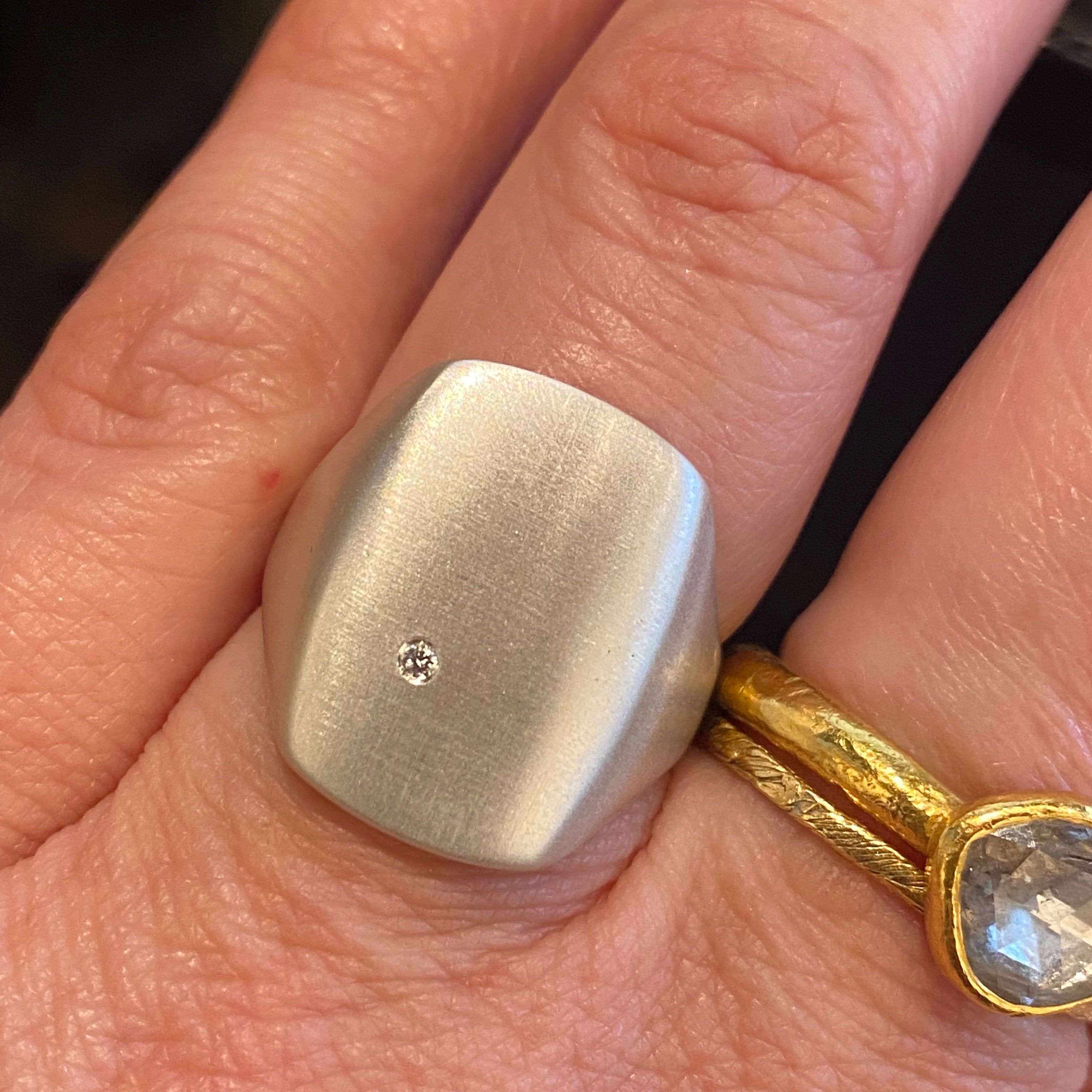*Silver Box Ring with White Diamond