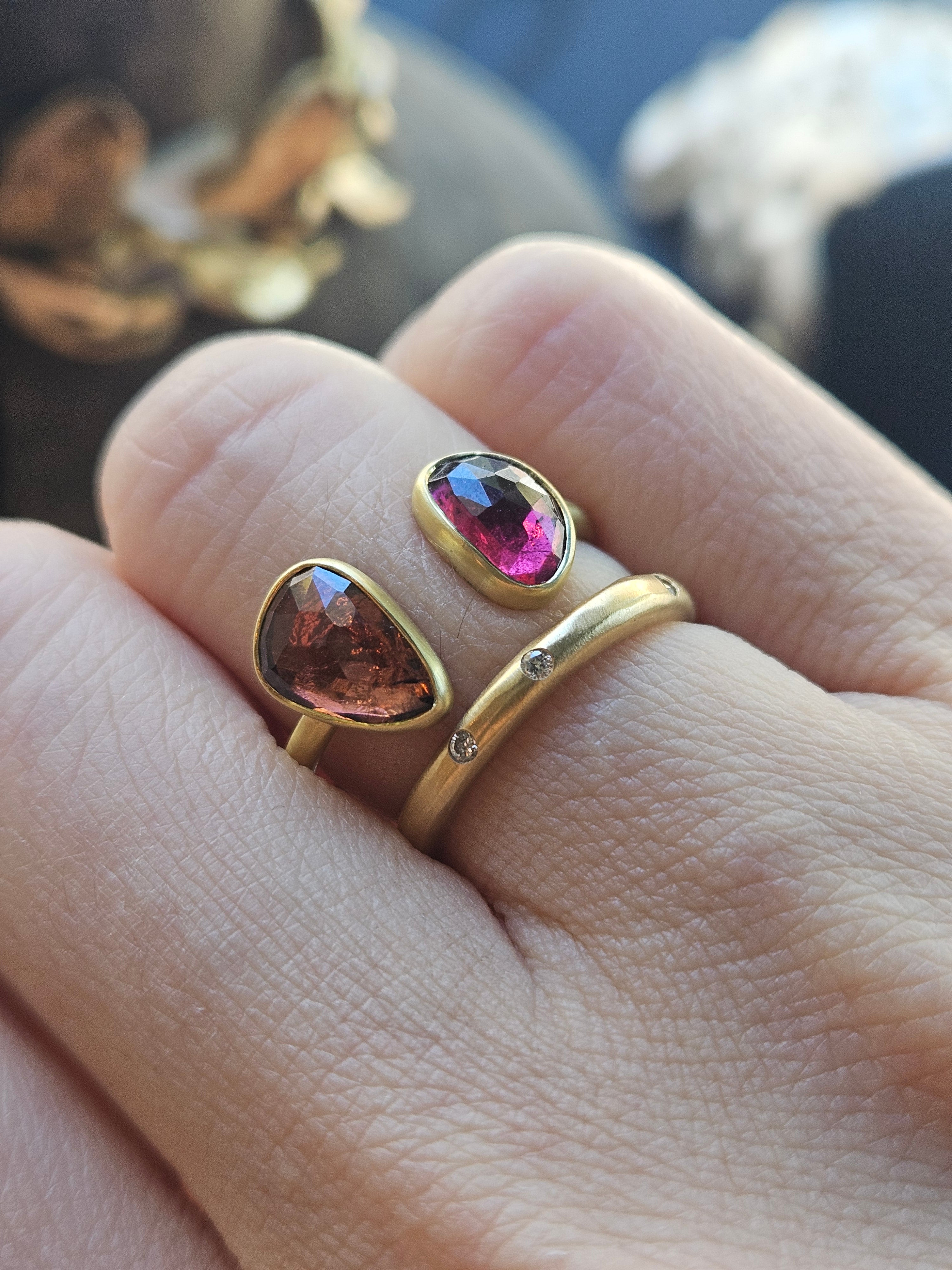 Open Double Organic Shape Pink Spinel Ring in 18k Gold - size 6.5