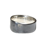 Omphaloskepsis Band in Oxidized Silver