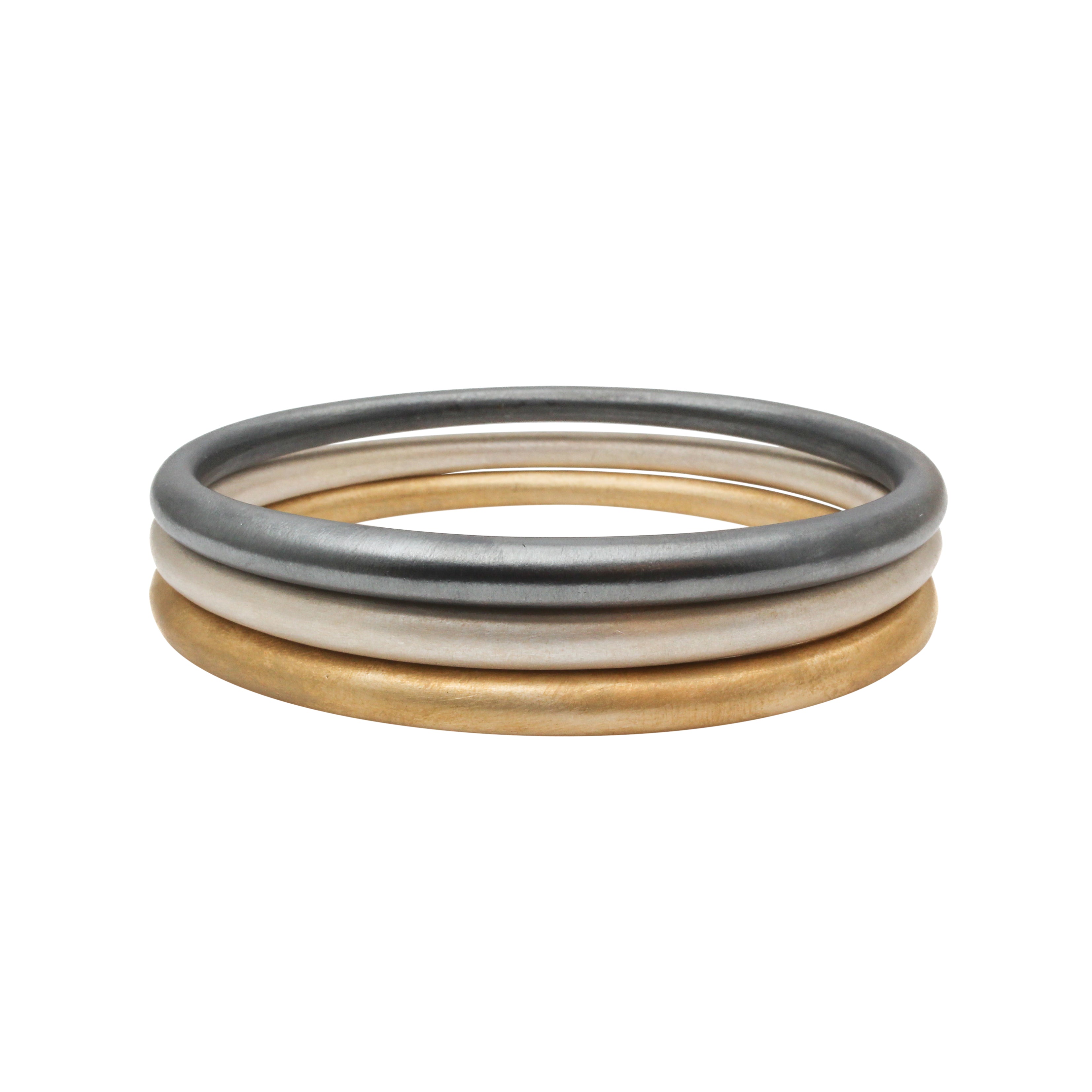 Tapered Oval Bangle in Brushed Silver