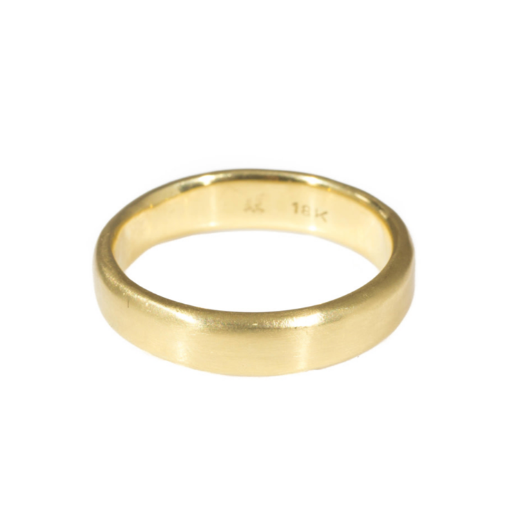 5mm Modeled Band in 18k Yellow Gold
