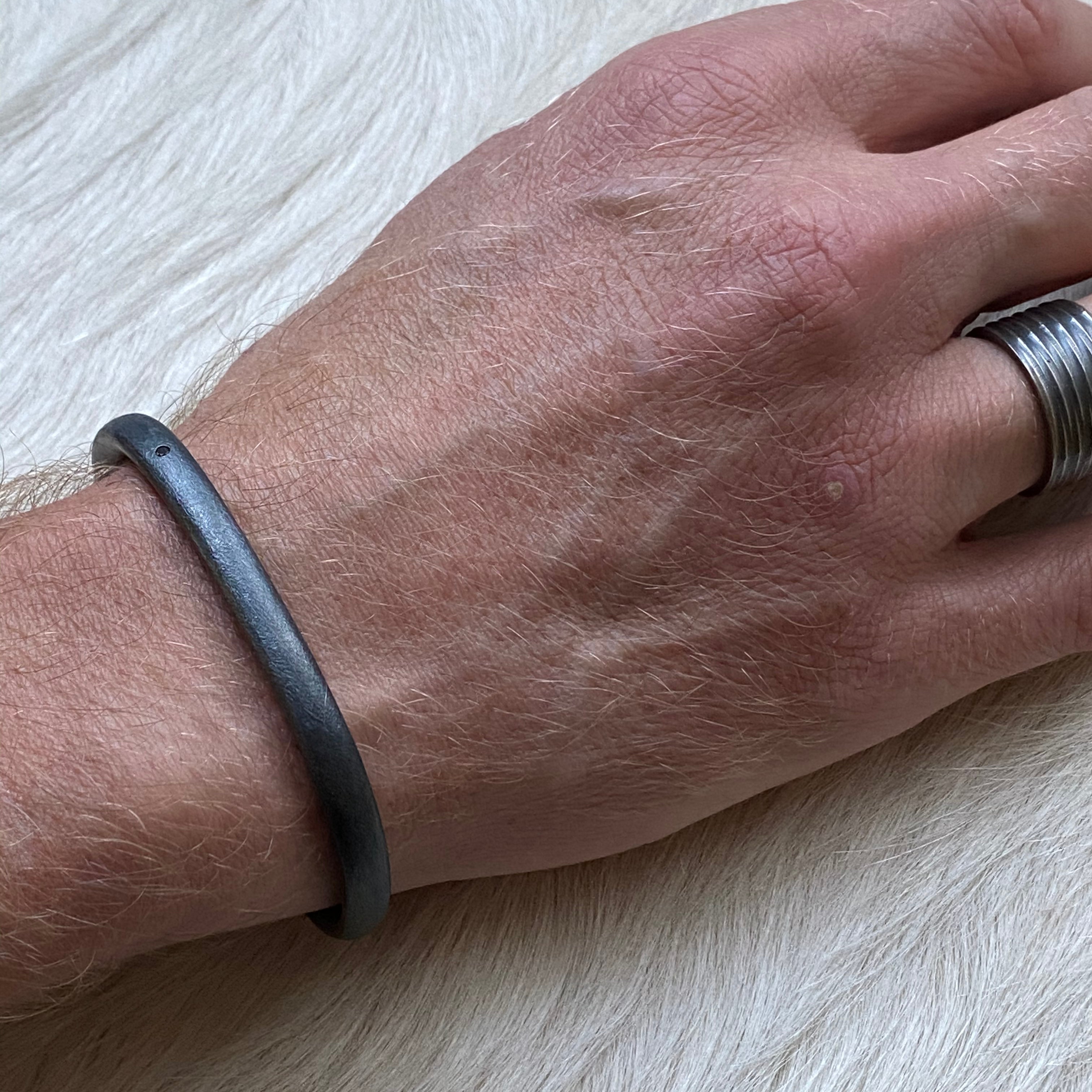 Plain Men's Cuff with Black Diamond in Oxidized Silver